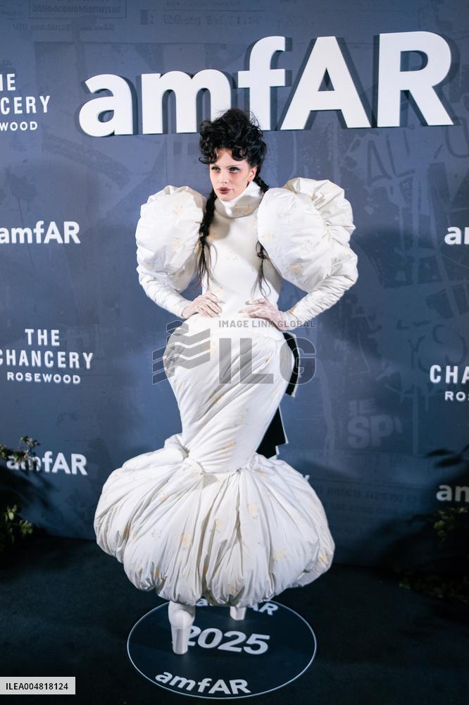 AmfAR London 2025 - Arrivals