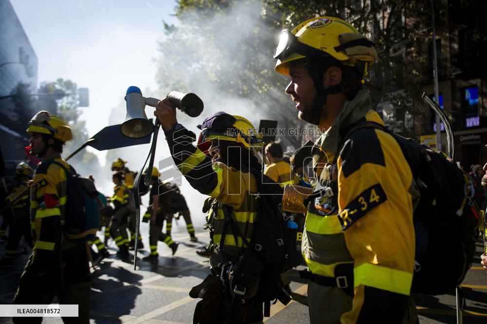 Demonstration of Forest Firefighters - Madrid