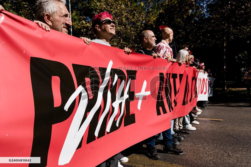 Fourth Positive March organized by Pride Positivo - Madrid