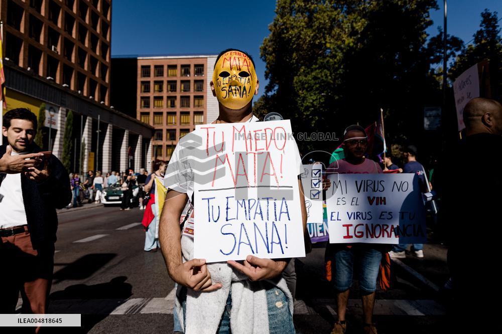 Fourth Positive March organized by Pride Positivo - Madrid