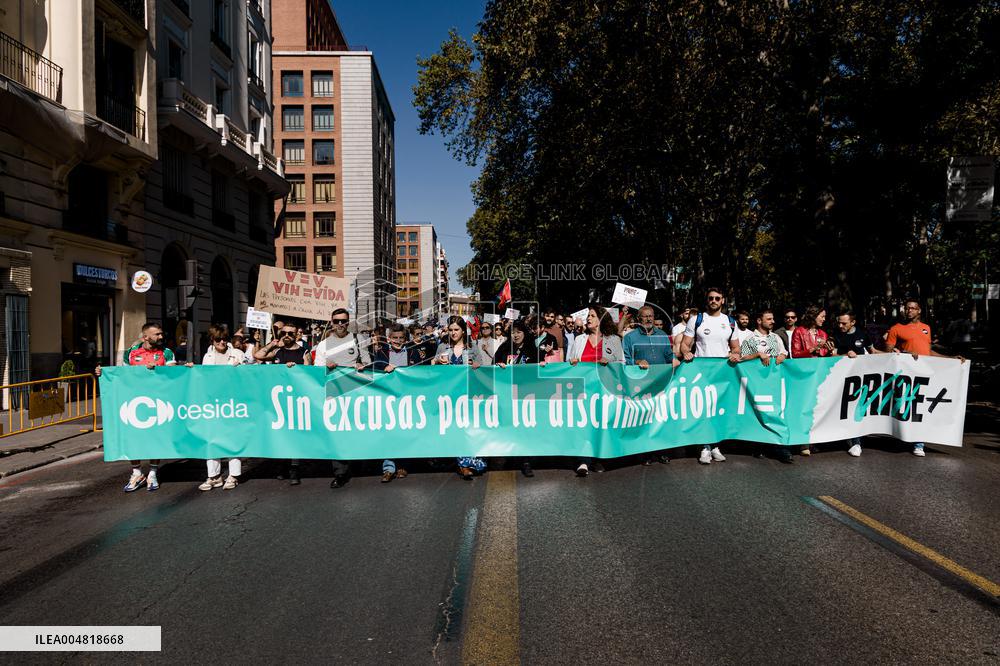 Fourth Positive March organized by Pride Positivo - Madrid