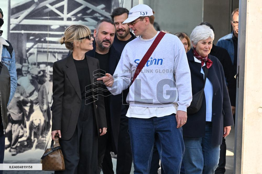 17th Lumiere Film Festival Sortie D Usines Lumiere Reenactment