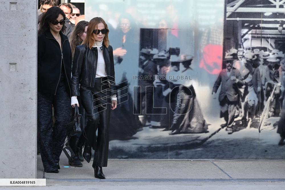 17th Lumiere Film Festival Sortie D Usines Lumiere Reenactment