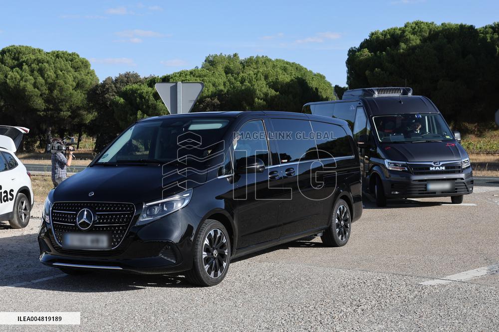 Stella del Carmen Banderas and Alex Gruszynski Wedding - Spain