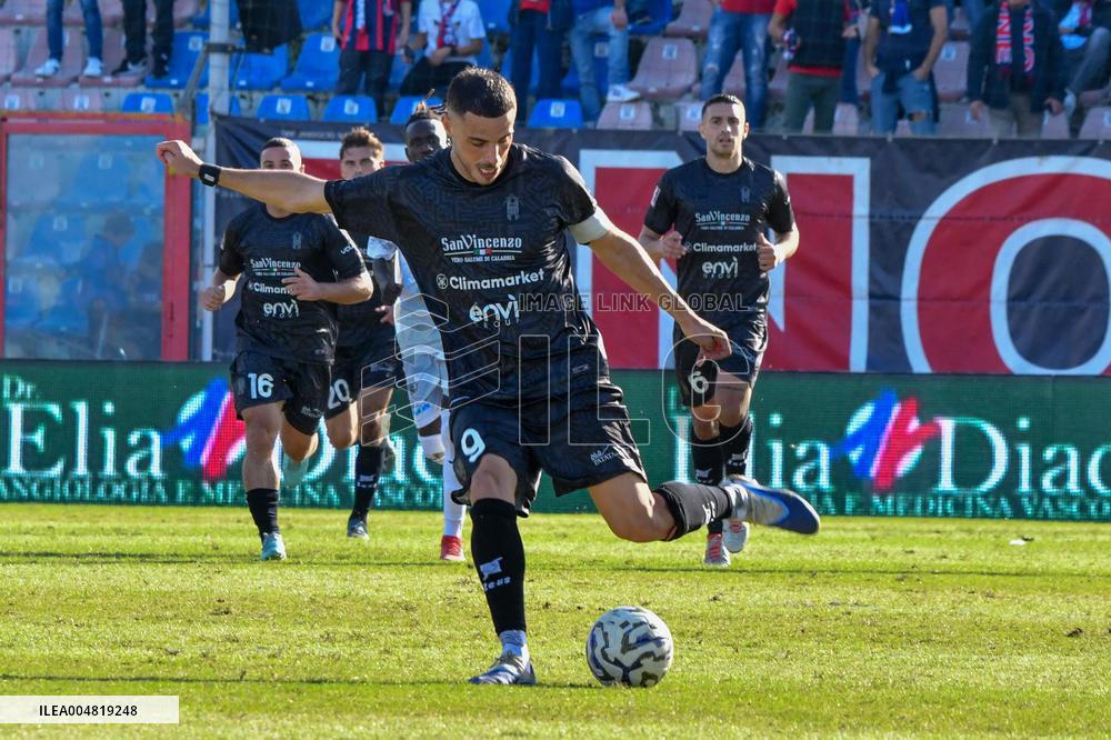 CALCIO - Serie C Italia - FC Crotone vs SS Monopoli