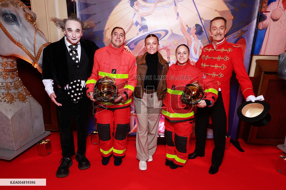 Tempo New Cirque D Hiver Bouglione - Paris