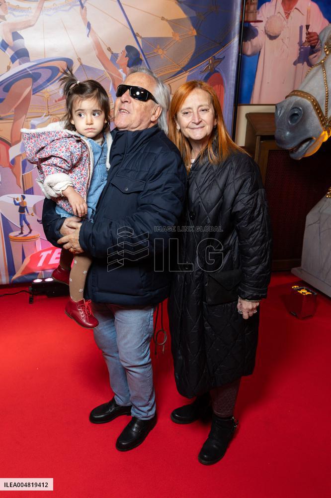 Tempo New Cirque D Hiver Bouglione - Paris