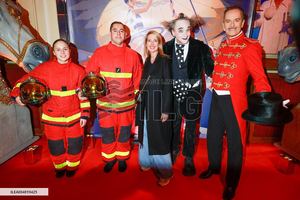 Tempo New Cirque D Hiver Bouglione - Paris