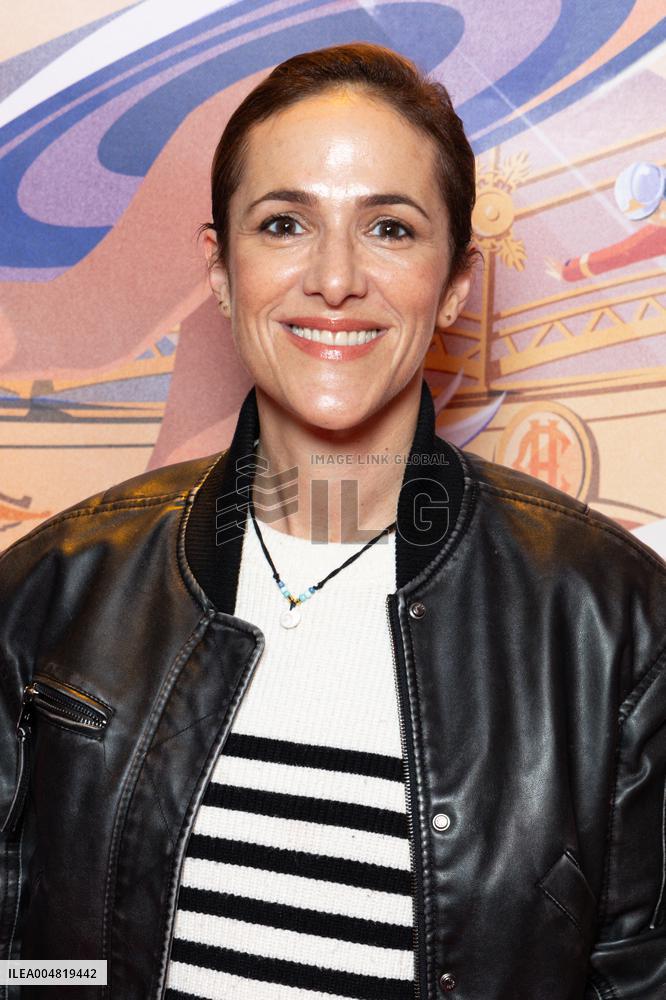 Tempo New Cirque D Hiver Bouglione - Paris