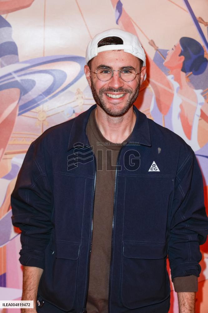 Tempo New Cirque D Hiver Bouglione - Paris