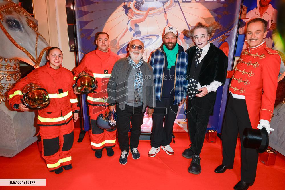 Tempo New Cirque D Hiver Bouglione - Paris