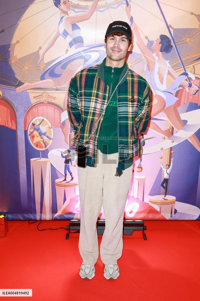 Tempo New Cirque D Hiver Bouglione - Paris