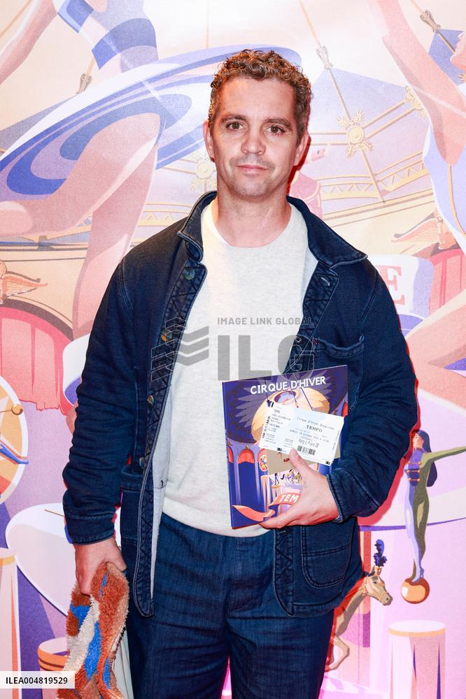 Tempo New Cirque D Hiver Bouglione - Paris