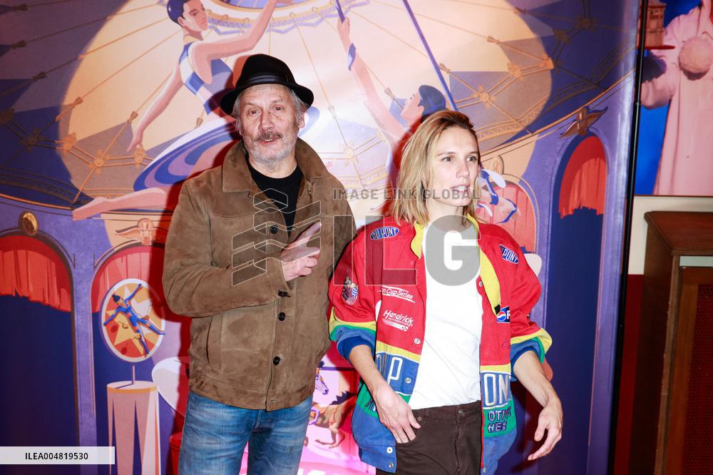 Tempo New Cirque D Hiver Bouglione - Paris