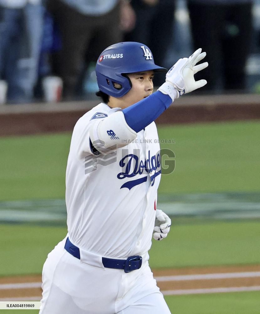 Baseball: NL Championship Series between Brewers and Dodgers