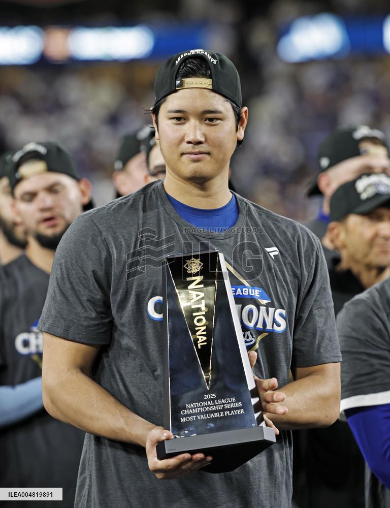 Baseball: NL Championship Series between Brewers and Dodgers