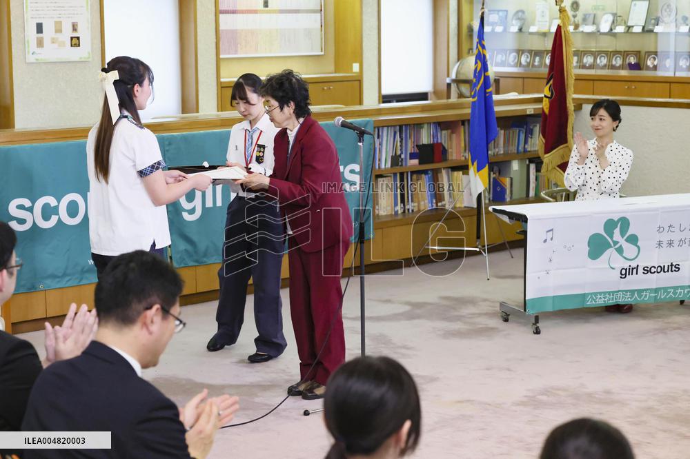 Princess Kako at girl scouts event