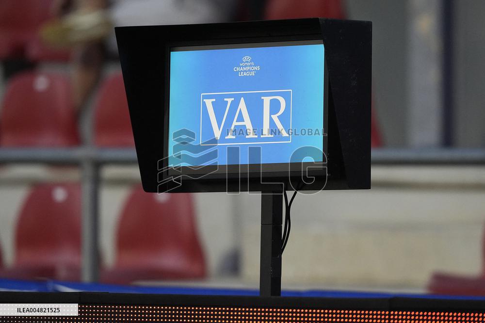 UEFA Women's Champions League - Atletico De Madrid v Manchester United