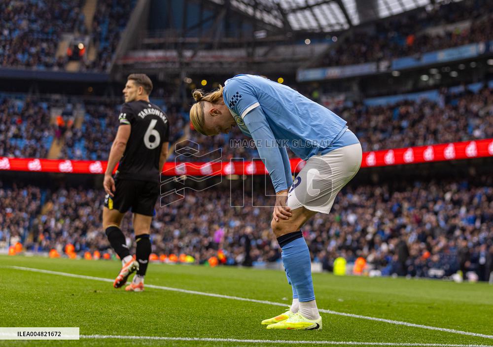 Premier League - Manchester City v Everton