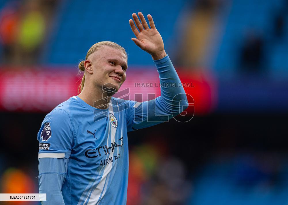 Premier League - Manchester City v Everton