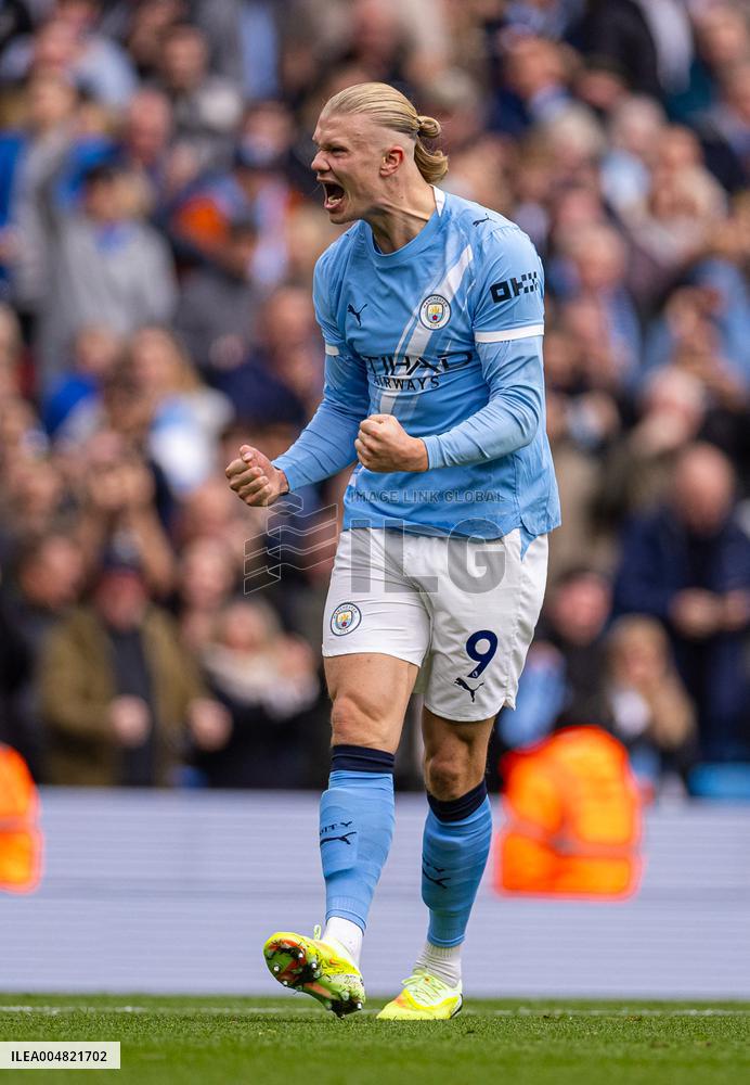 Premier League - Manchester City v Everton