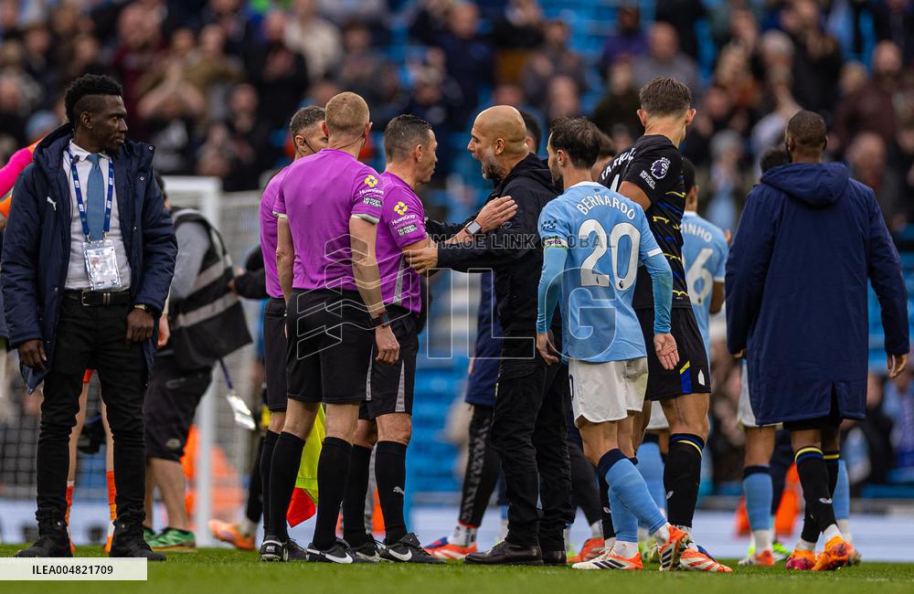 Premier League - Manchester City v Everton