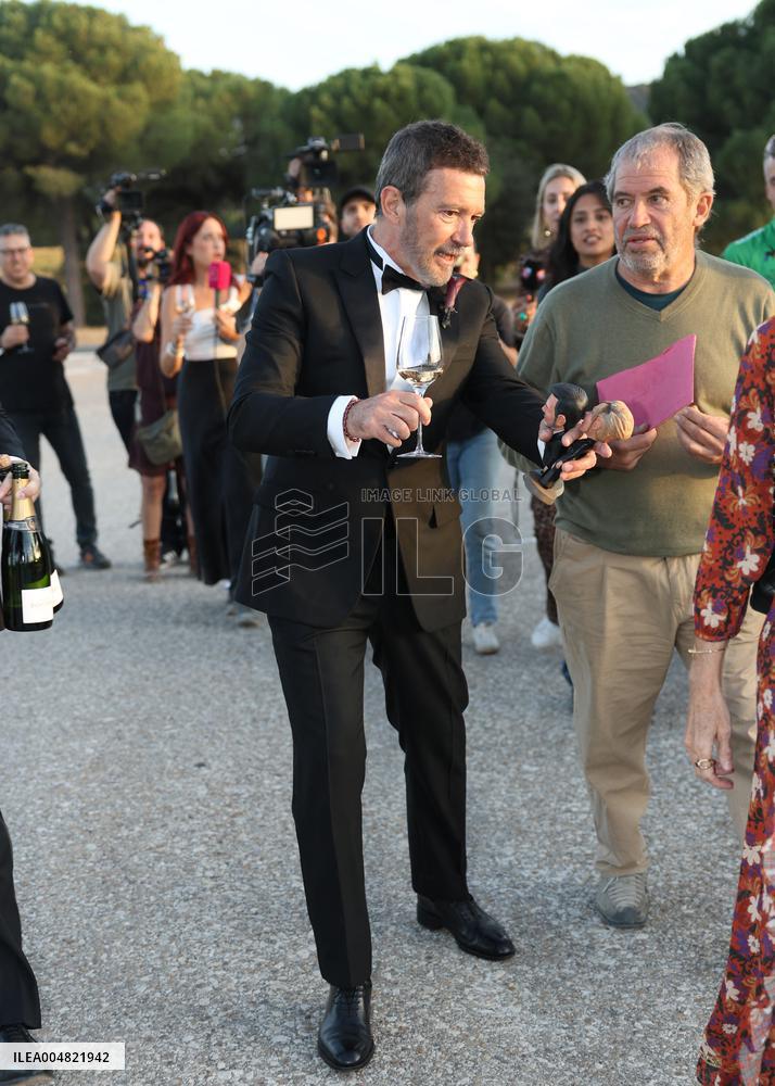 Antonio Banderas Toasts With The Press After The Wedding Of His Daughter - Spain