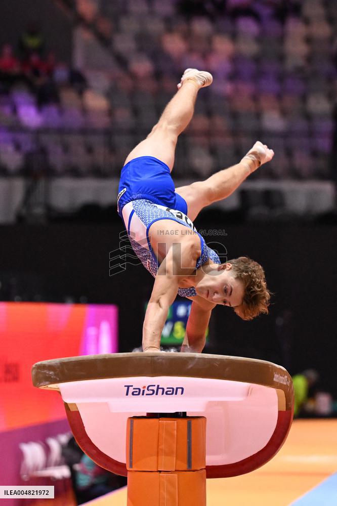 ALTRO - Ginnastica - 53rd FIG Artistic Gymnastics World Championships Men's Qualifications
