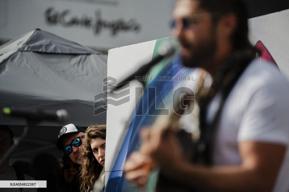 Demonstration For a Just Peace - Madrid