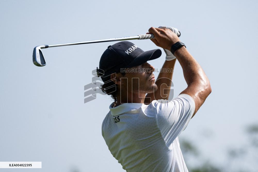 Macao Open Golf Tournament Begins - Chin