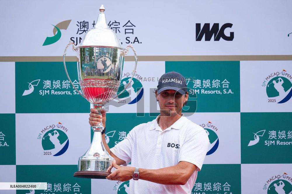 Macao Open Golf Tournament Begins - Chin