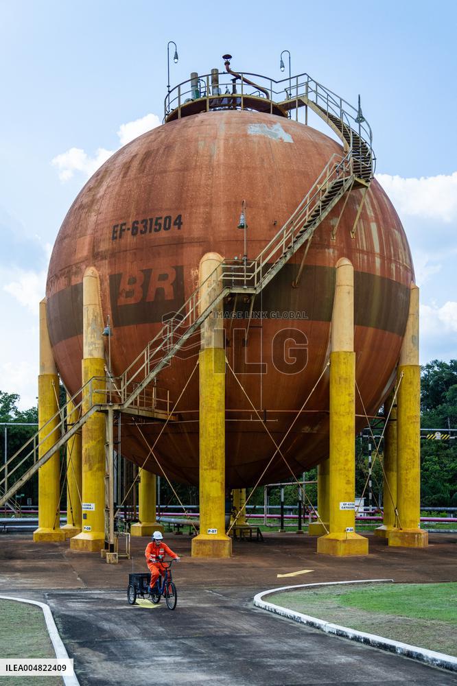 Urca Oil and Gas Production Field Development - Brazil