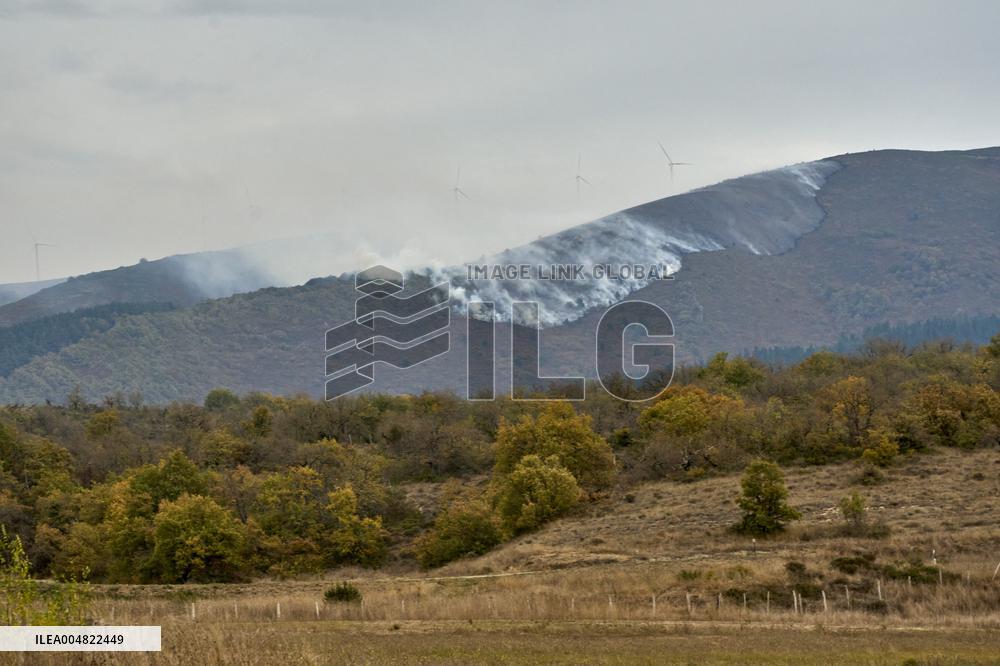 Forest Fire in Sierra de Elguea - Spain