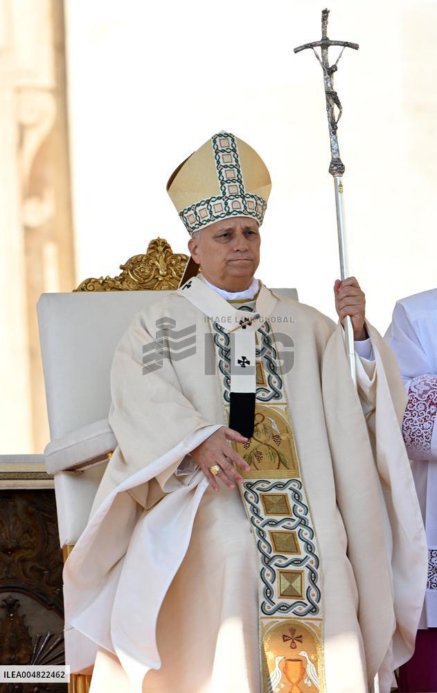 Pope Leo XIV Leads Mass For The Canonization Of 7 New Saints - Vatican