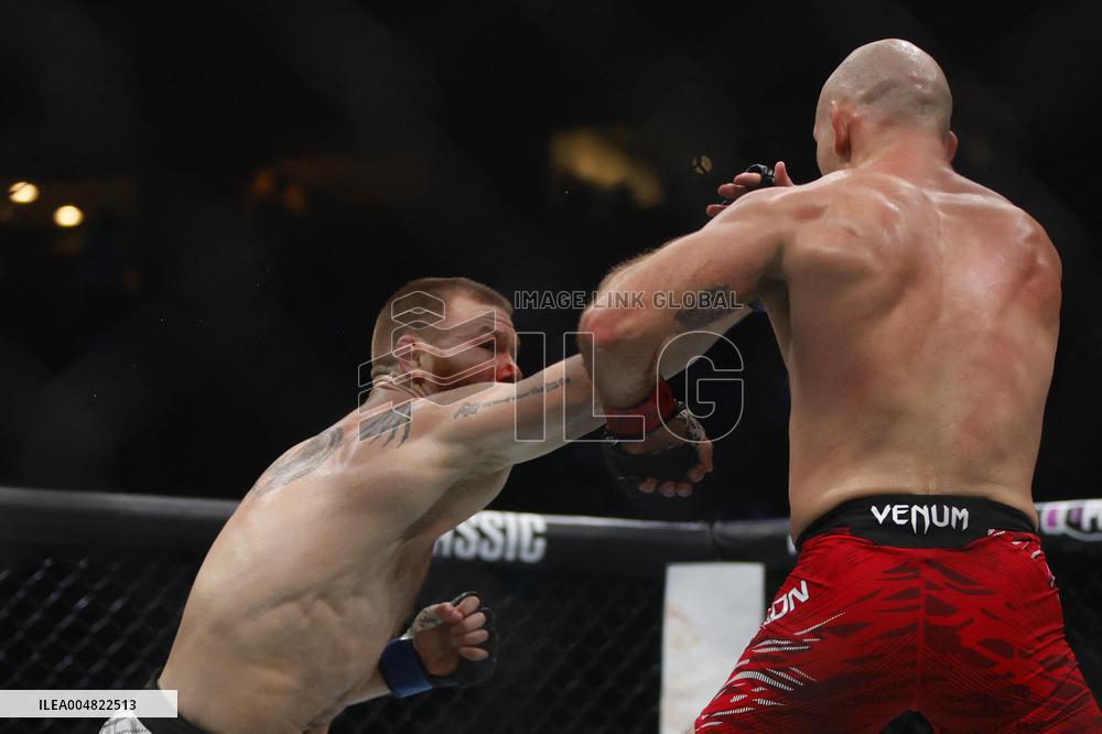 UFC Fight Night 262 - Allen v De Ridder