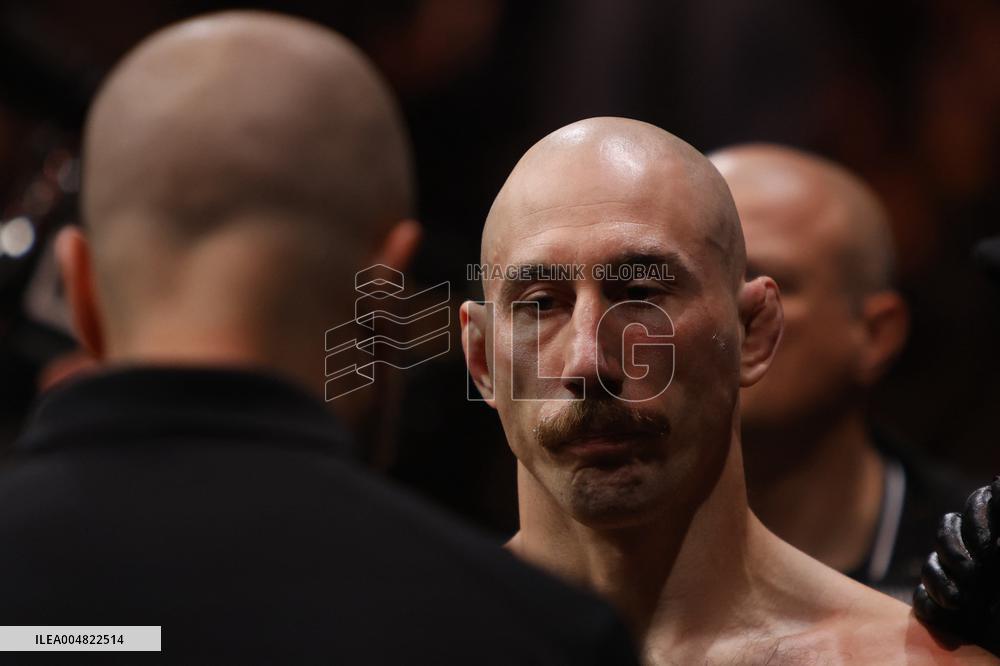 UFC Fight Night 262 - Allen v De Ridder