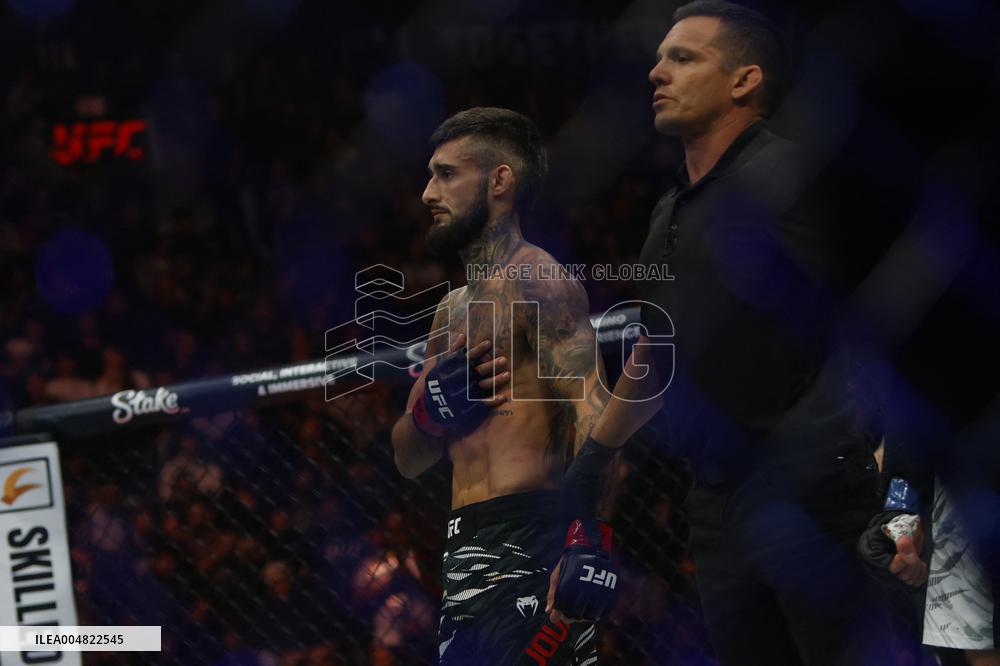 UFC Fight Night 262 - Allen v De Ridder