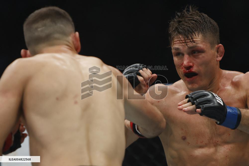 UFC Fight Night 262 - Allen v De Ridder