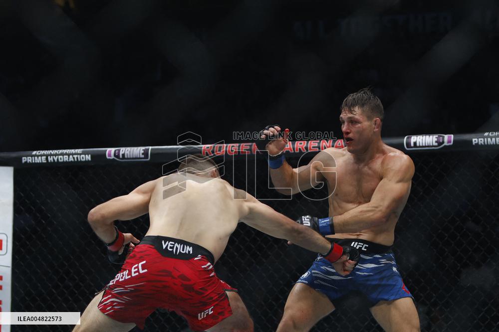UFC Fight Night 262 - Allen v De Ridder
