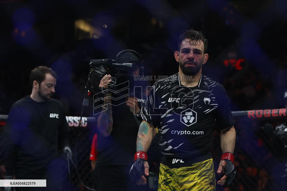 UFC Fight Night 262 - Allen v De Ridder