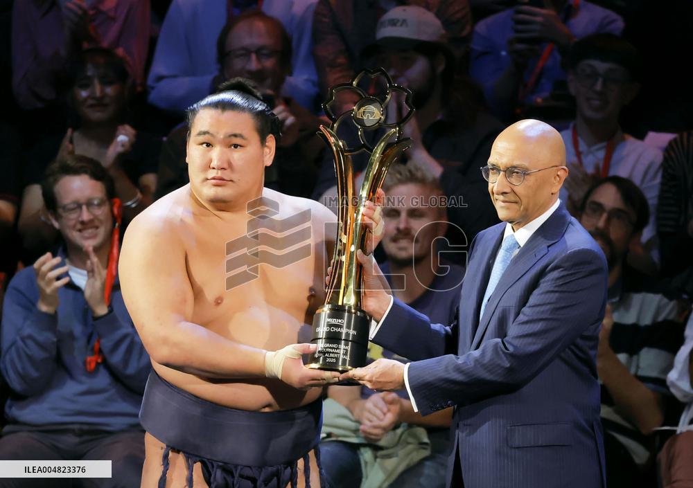 Sumo: London tournament