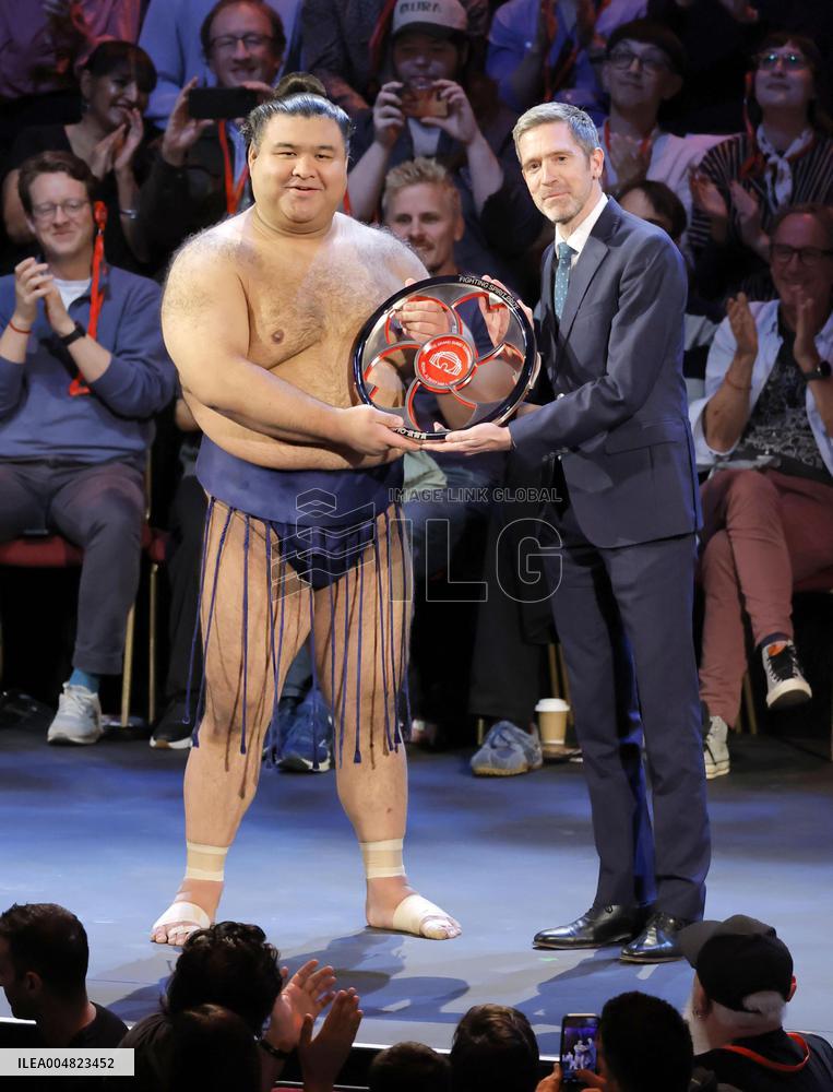 Sumo: London tournament