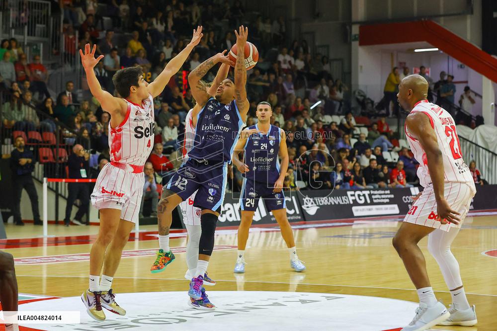 BASKET - Serie A2 - Sella Cento vs Liofilchem Roseto