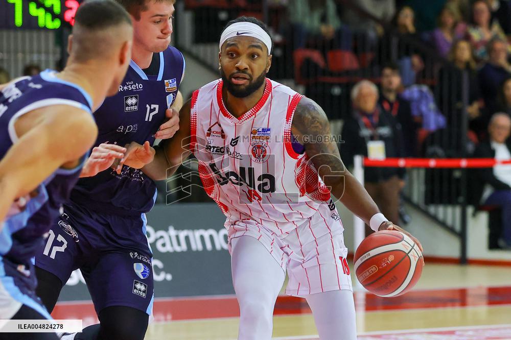 BASKET - Serie A2 - Sella Cento vs Liofilchem Roseto
