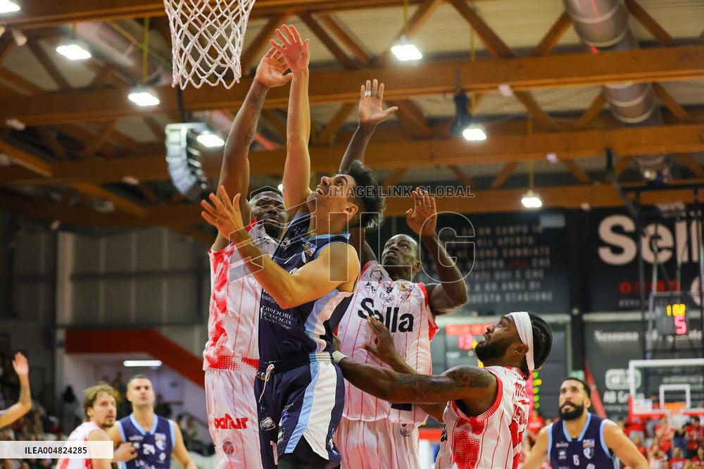 BASKET - Serie A2 - Sella Cento vs Liofilchem Roseto