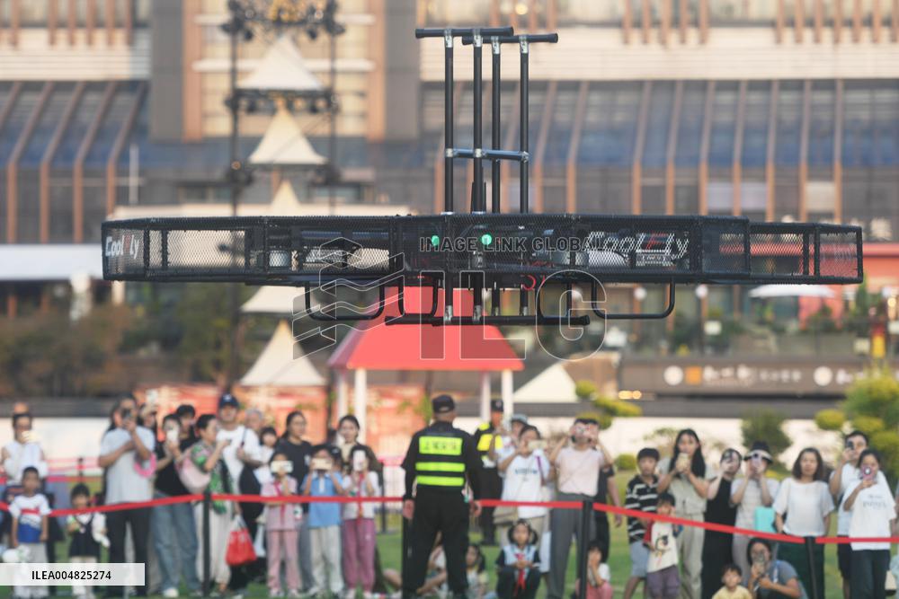 Manned Near-earth Vehicle