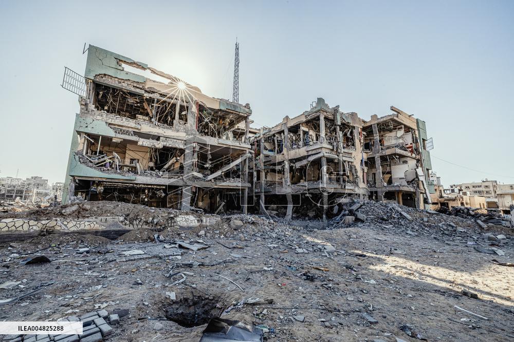Gaza Hospitals In Ruins