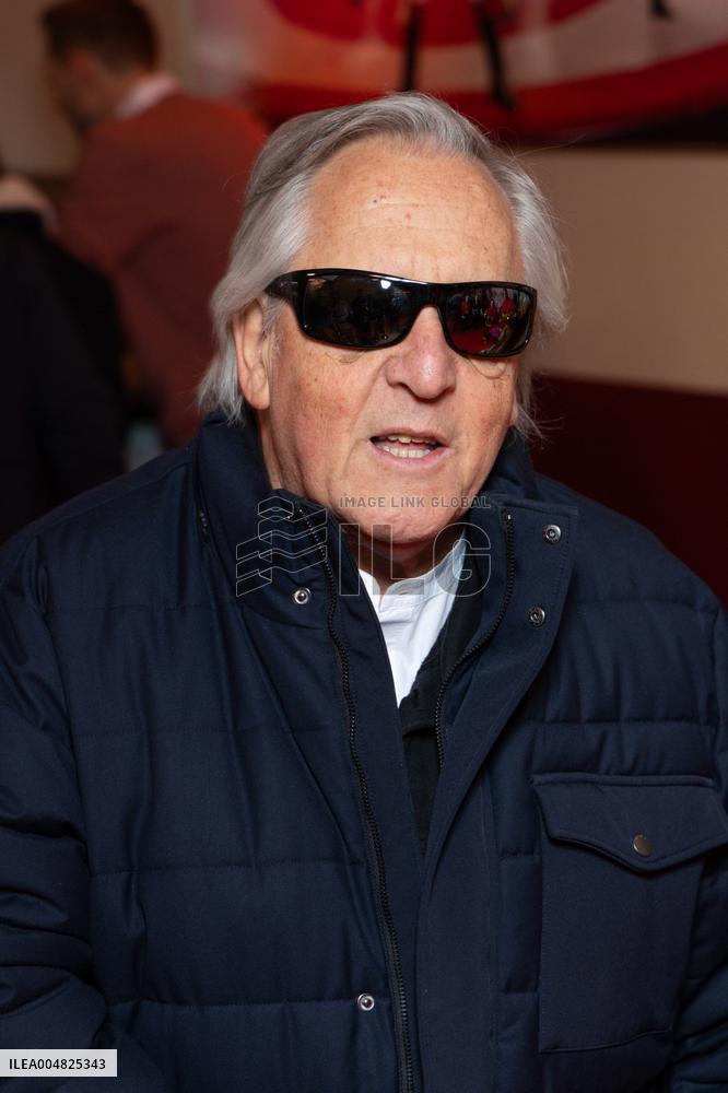 Tempo New Cirque D Hiver Bouglione - Paris