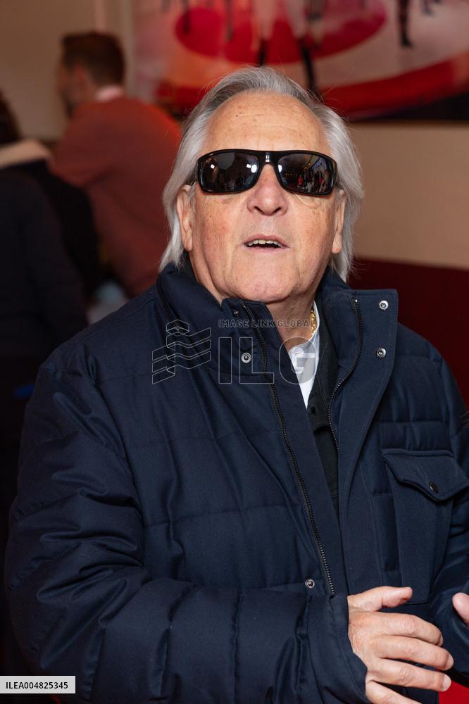 Tempo New Cirque D Hiver Bouglione - Paris