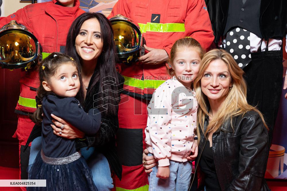 Tempo New Cirque D Hiver Bouglione - Paris